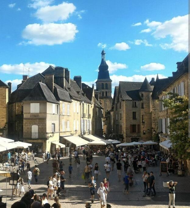 Wonderful House In Sarlat Center With Heated Pool & Jaccuzi Villa Eksteriør bilde