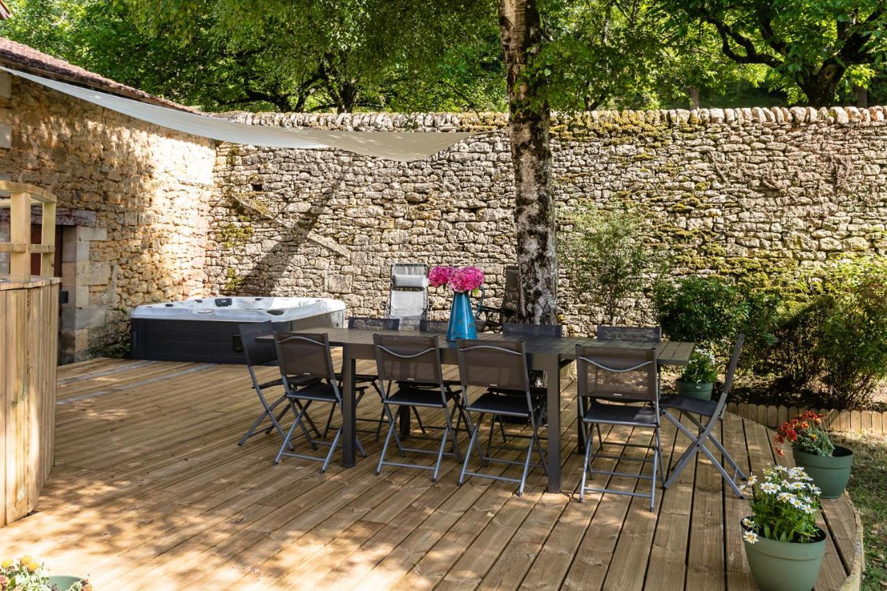 Wonderful House In Sarlat Center With Heated Pool & Jaccuzi Villa Eksteriør bilde